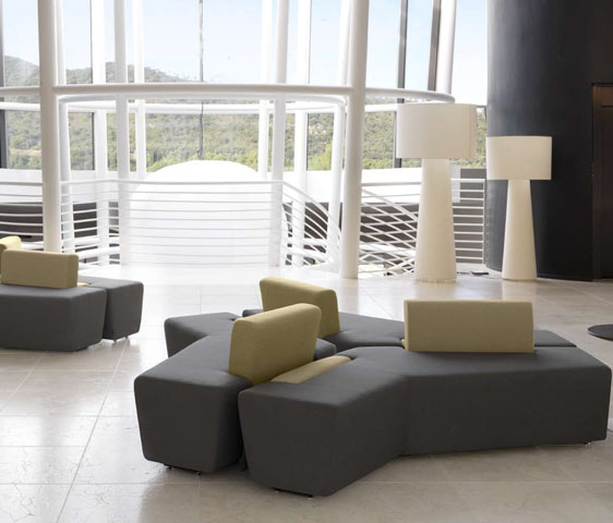 Cool - Composizione di divani adatta ad ampie zone relax del Centro Estetico